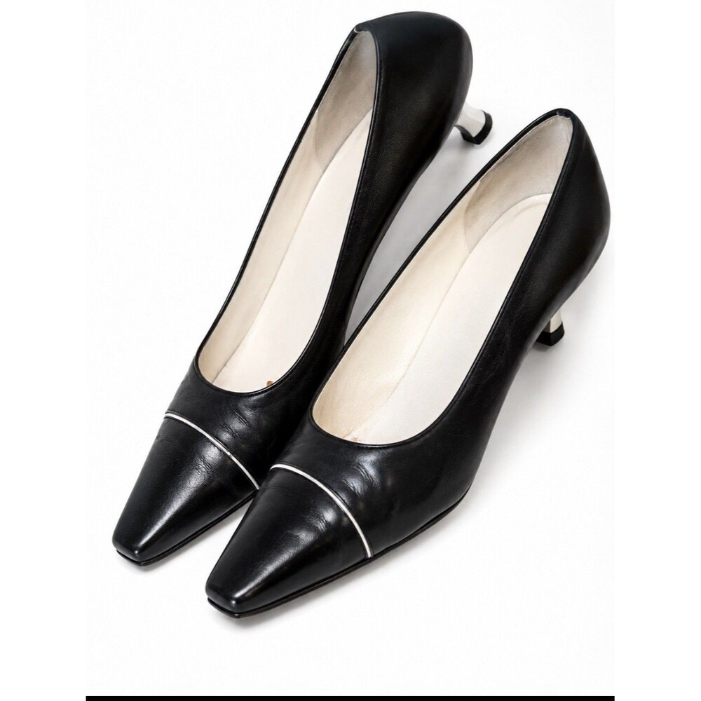 Salvatore Ferragamo Pumps Women’s 8 Black Leather Square Toe Italy Vintage